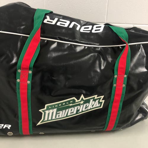 NEW Bauer Lincoln Mavericks Jr A hockey bags