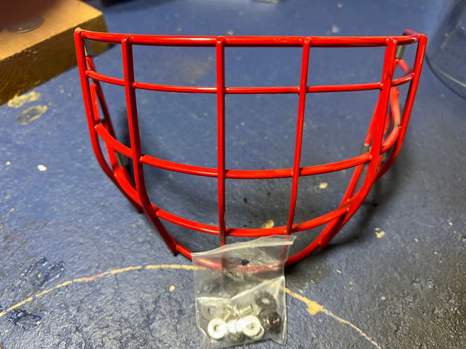 Bauer NME Sr. Straight Bar Cage (RED)