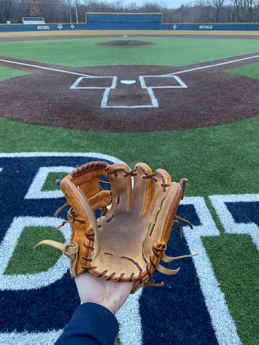 Infield 11.5" Heart of the Hide Baseball Glove