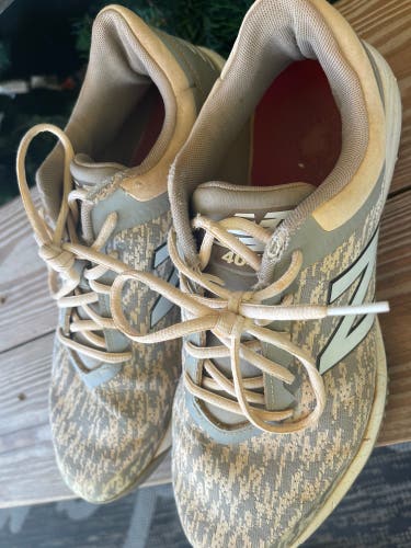 Gray Men's Size 11 (Women's 12) New Balance Turfs