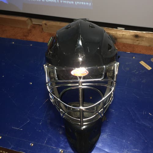 Senior Used Bauer Profile 2500 Goalie Mask