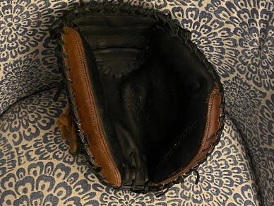 Rawlings Player Preferred Youth Catcher's Glove 32.5"- Right Hand Throw- Used