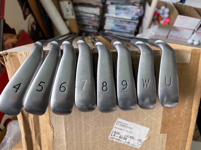 Men's Used Ping Right Handed G30 Iron Set Stiff Flex 8 Pieces Steel Shaft 4-W UW Black Dot