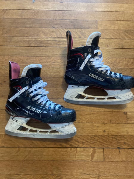 Senior Bauer Regular Width Pro Stock Size 9 Vapor 1X Hockey Skates
