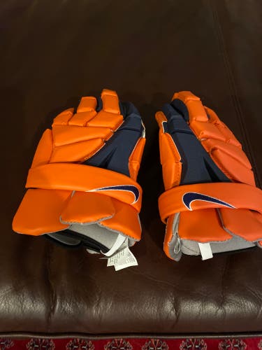 New Player's Nike  Vapor Elite Lacrosse Gloves Large