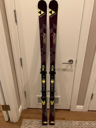 Used Fischer Racing RC4 World Cup GS Junior 170cm Skis With Bindings