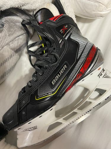 Senior Bauer Vapor 2X Pro Hockey Skates Regular Width Size 8.5