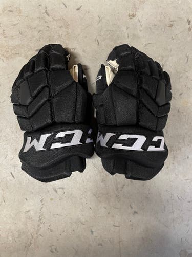 Used “30 mins”  CCM HGTKPP Gloves 14" Pro Stock(ALL D30)
