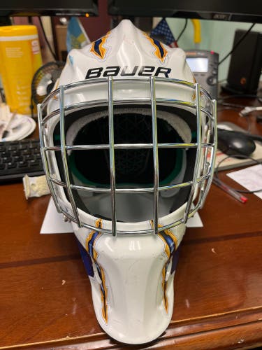 Used Junior Bauer NME 4 Goalie Mask