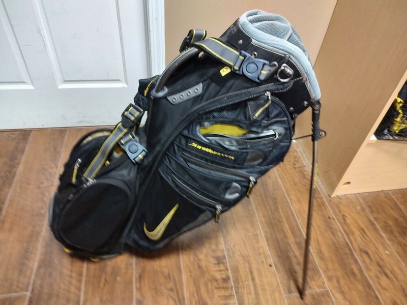 Memo Prijs Suradam Nike Sasquatuch 14 Divider Golf Stand Bag Black/Yellow w Raincover |  SidelineSwap