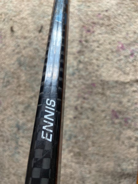 Senior Left Hand Toe Pattern Pro Stock Covert QR Edge Hockey Stick