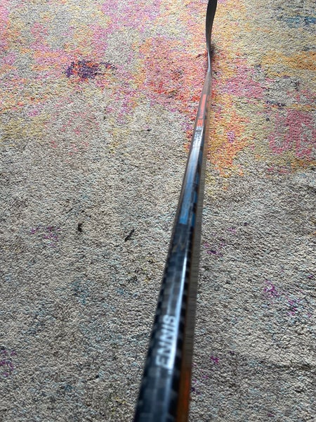 Senior Left Hand Toe Pattern Pro Stock Covert QR Edge Hockey Stick