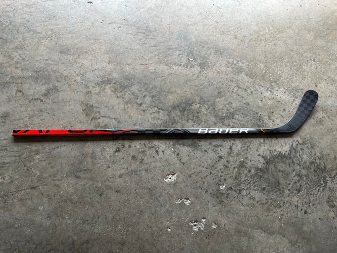 Used Senior Left Hand Bauer Vapor FlyLite Omaha #19 Pro Stock