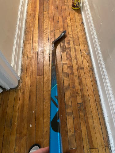 Bauer Nexus Geo Hockey Stick RH P28 70 flex