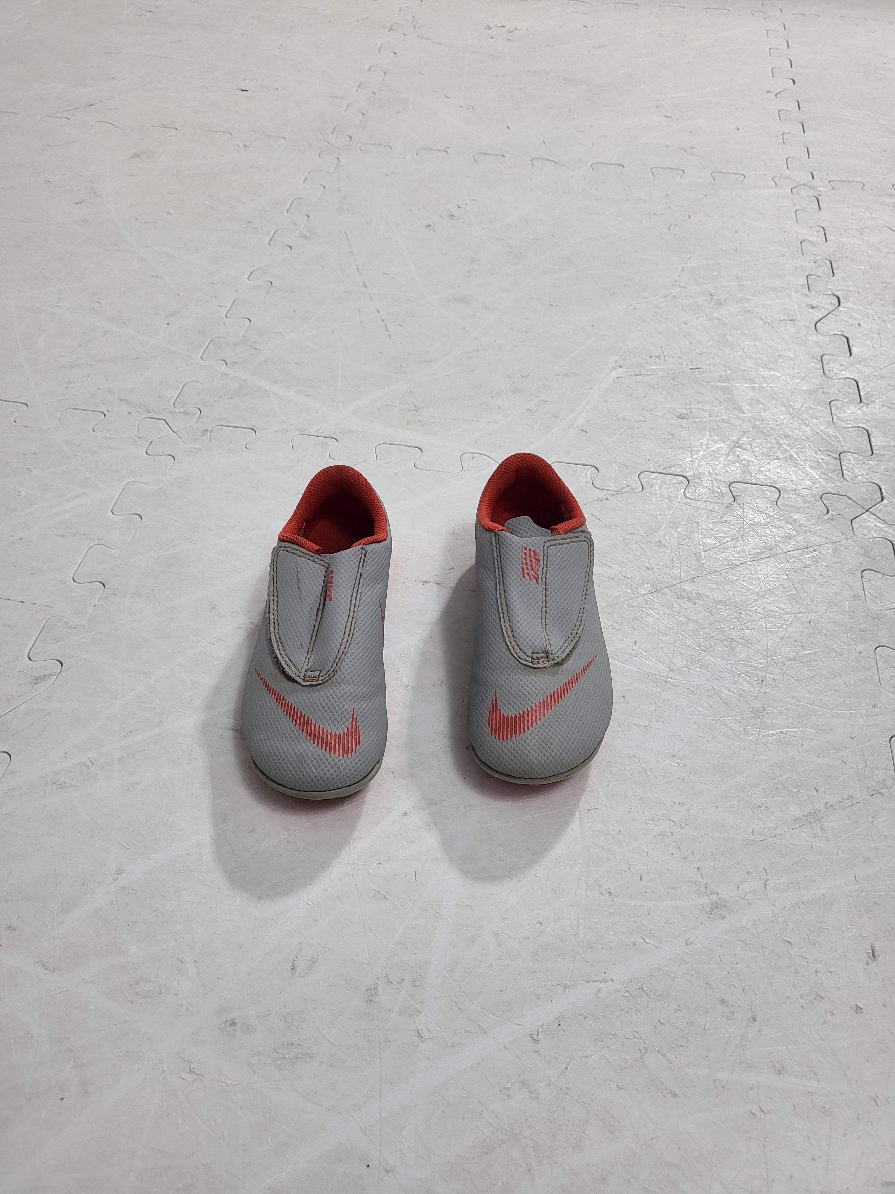 mercurial soccer cleats youth