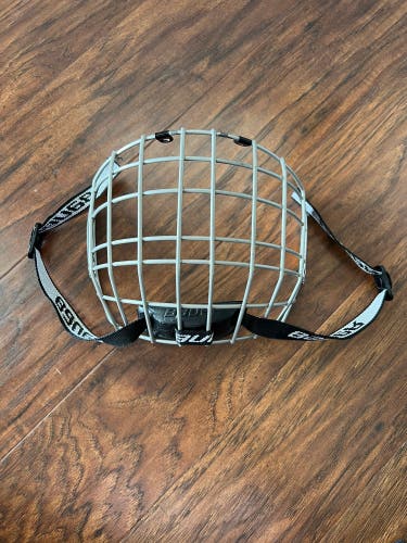 Used  Bauer Full Cage RBE III