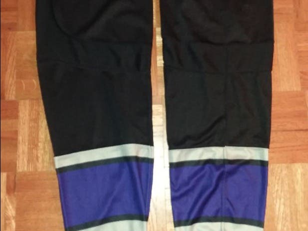 Los Angeles Kings worn socks 3rd-style Reebok size LARGE circa 2011 (VG/ no rips or repairs)