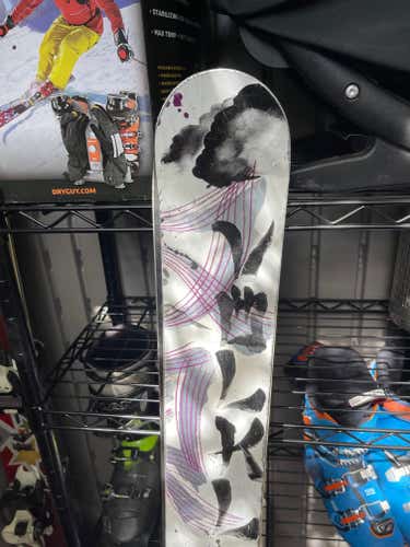 Used 2014 Volkl All Mountain Kenja Skis