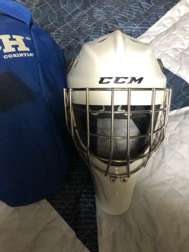 Used CCM  GLF 1.5 Goalie Mask