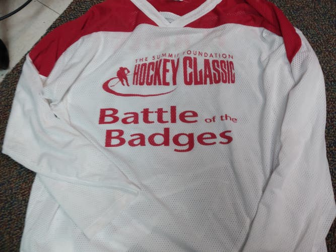 White Adult Men's Used XL Athletic Knit Jersey