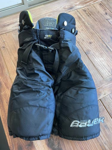 Junior Medium Bauer Supreme 2s Pro Hockey Pants