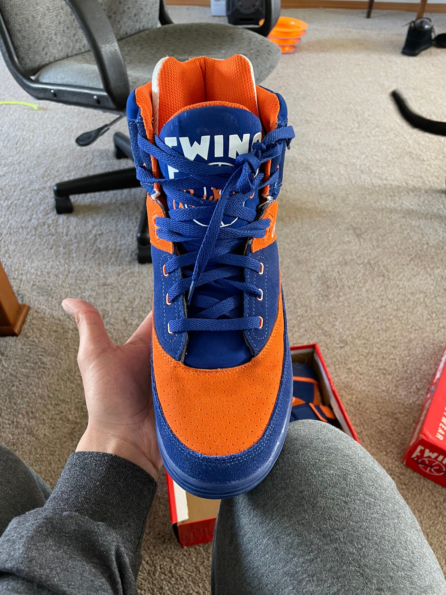 ewing knicks shoes