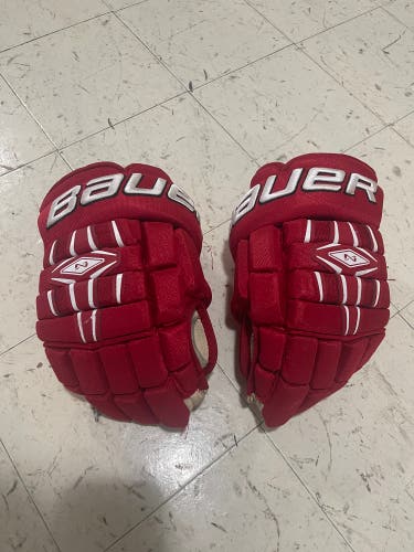 Bauer 14"  Nexus 800 Gloves