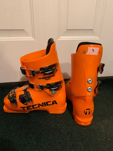 Tecnica Firebird Race Boots Make An Offer!