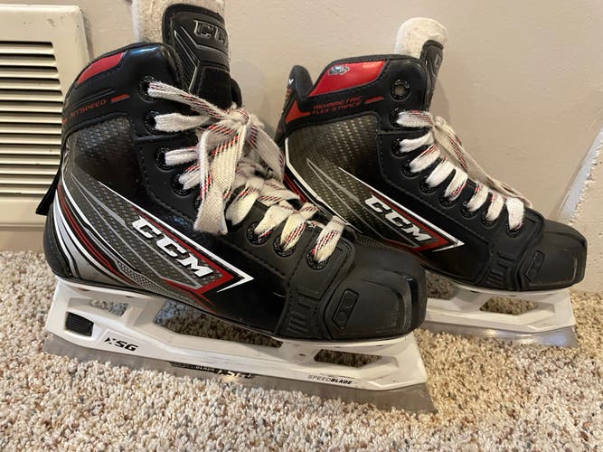 Used CCM Regular Width Size 3 FT460 Hockey Goalie Skates