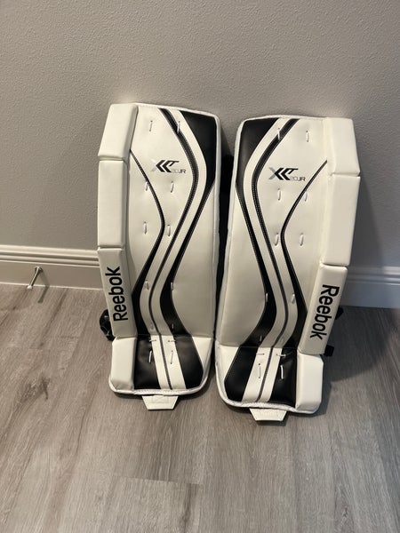 JR Rebook XLT goalie leg pads 26”