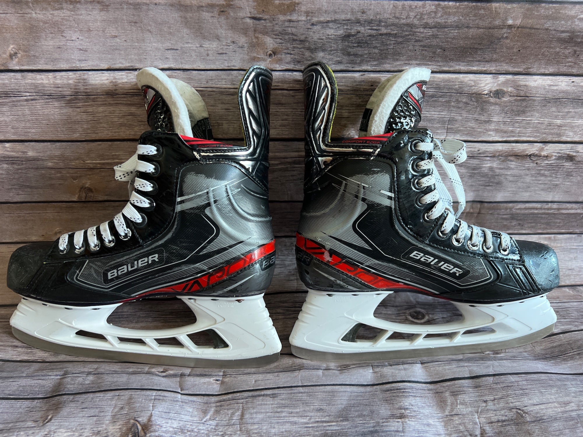 待望の再入荷! アイスホッケー靴Bauer Vapor X2.9 6.5D