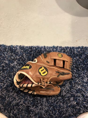 Wilson Infield 11.5" A1000 Baseball Glove