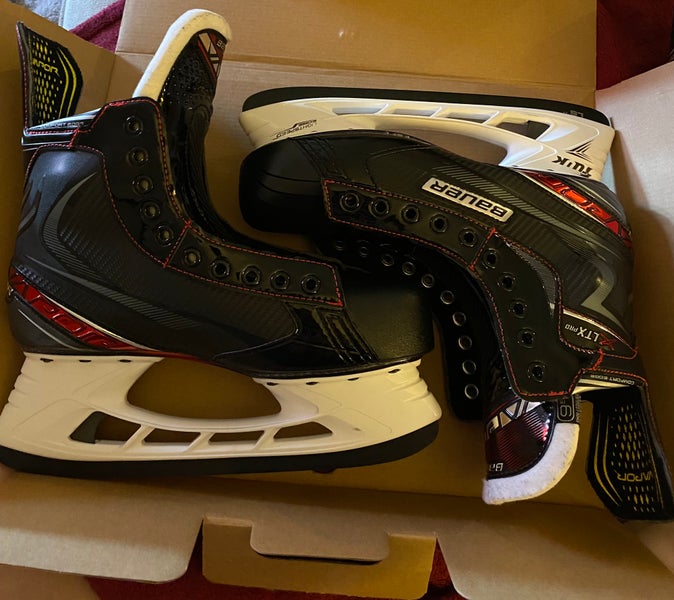 Senior Bauer Extra Wide Size 9 Vapor XLTX Pro Hockey Skates