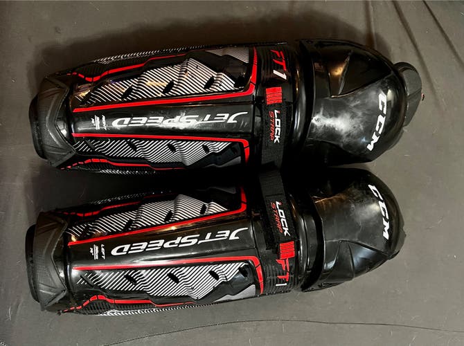 CCM  JetSpeed FT1 Shin Pads