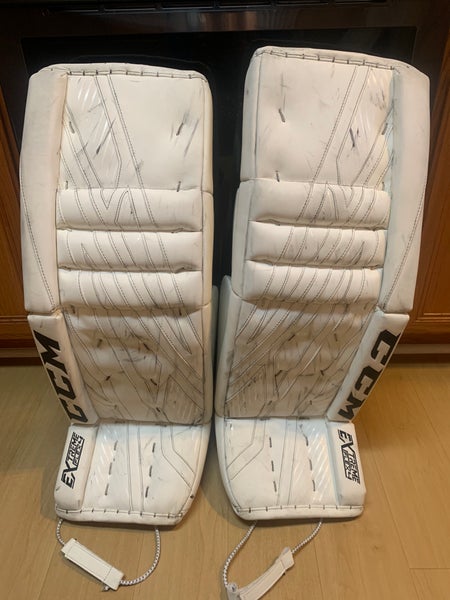 34+1 CCM Eflex4 Goalie Leg Pads