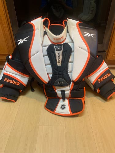 Rebook 11K Chest Protector - Size Large