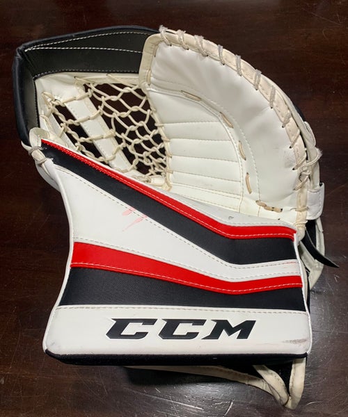 Used Regular CCM Revolution 597 - GREAT CONDITION