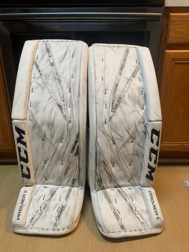 CCM  Premier II Pro Goalie Leg Pads - 34+1