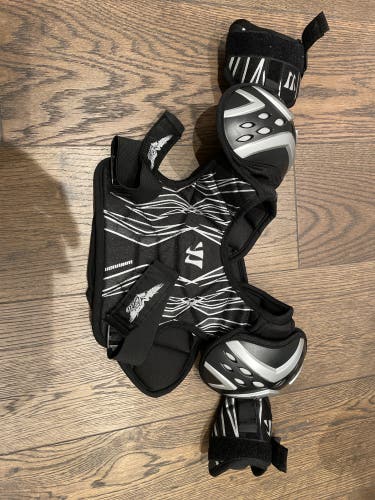 Used Small Warrior Tempo Elite Shoulder Pads