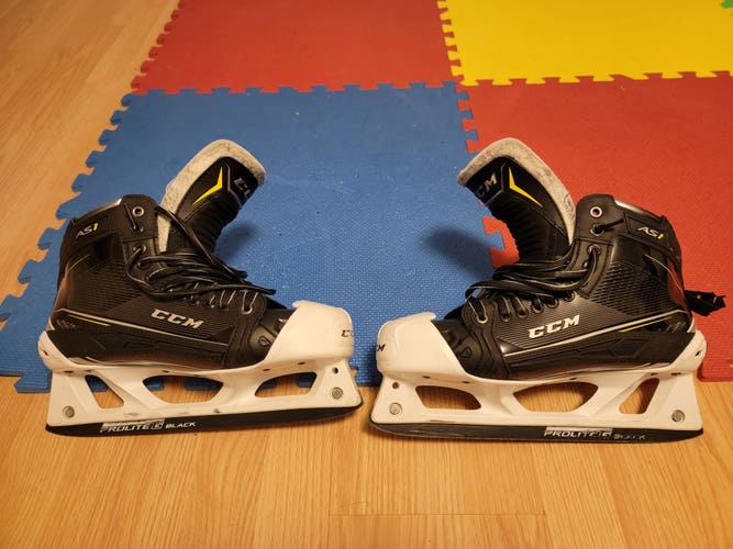 Senior Used CCM AS1 Hockey Goalie Skates Regular Width Size 10