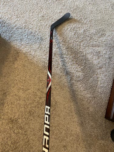 Bauer Vapor ADV Pro Stock Stick RH