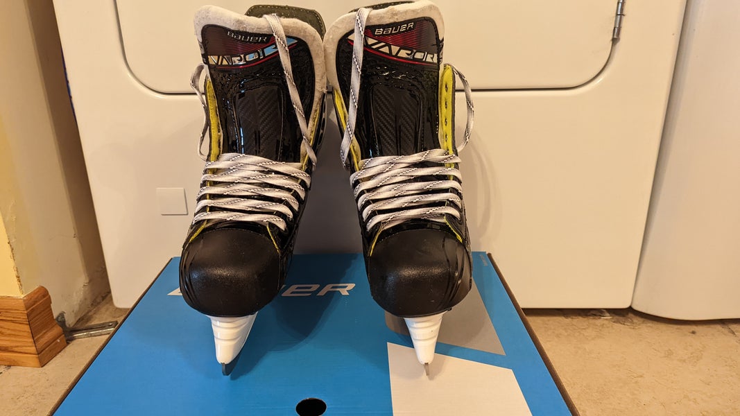 Senior Used Bauer Vapor X2.9 Hockey Skates Regular Width Size 7.5