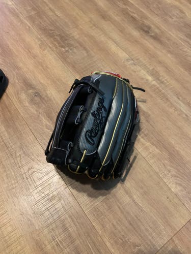 Outfield 13" Heart of the Hide Baseball Glove