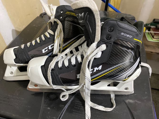 Used CCM Regular Width  Size 11 Tacks 9060 Hockey Goalie Skates