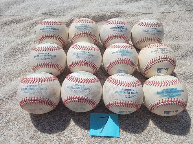 Used Rawlings Official Major League Baseballs 12 Pack (1 Dozen)