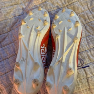 Lacrosse cleats