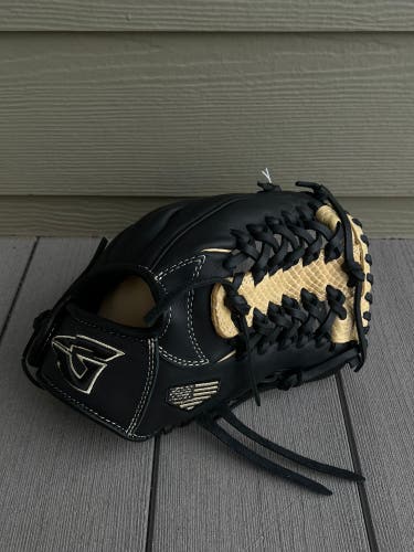 Goin Yard. Infield 11.75" Pro series Baseball Glove