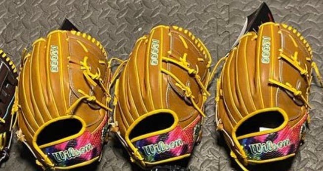 Pitcher's 12" A2000 Baseball Glove