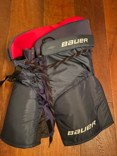 Junior XL Bauer  vapor x800 lite Hockey Pants