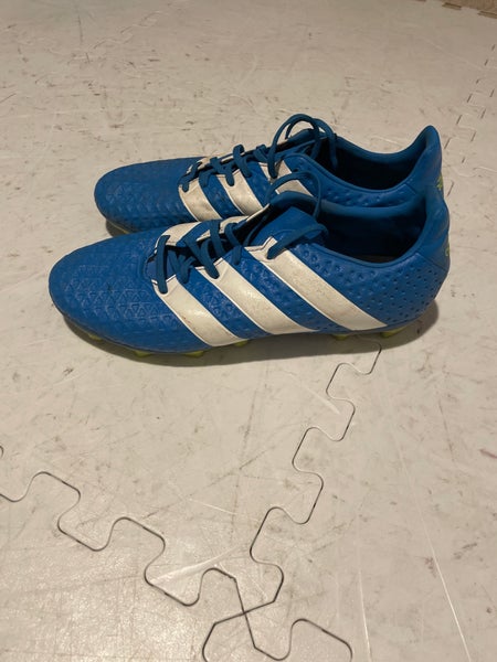 Blue Used Size 8.5 (Women's 9.5) Adidas Cleats